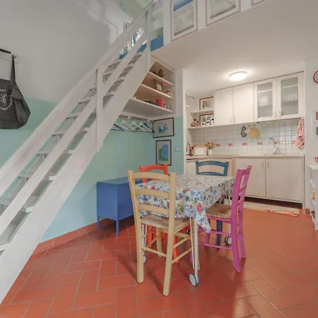 Apartment Casa Celeste - Goelba Pomonte
